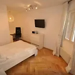 Appartement Bémont 4 *